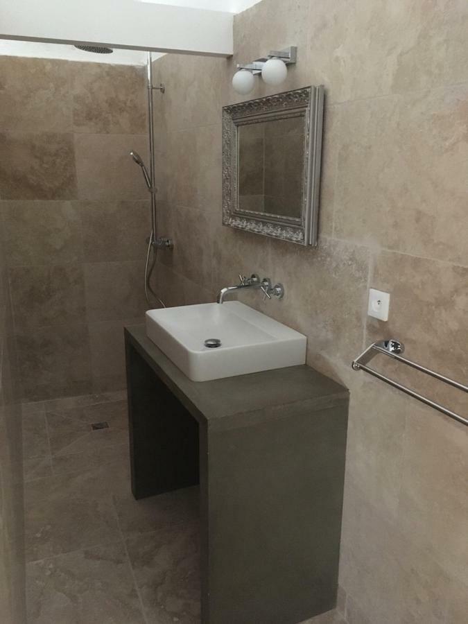 Gites Oustaou de Bourboul Grospierres Extérieur photo