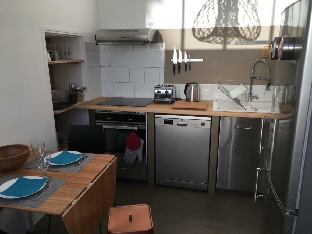 Gites Oustaou de Bourboul Grospierres Extérieur photo