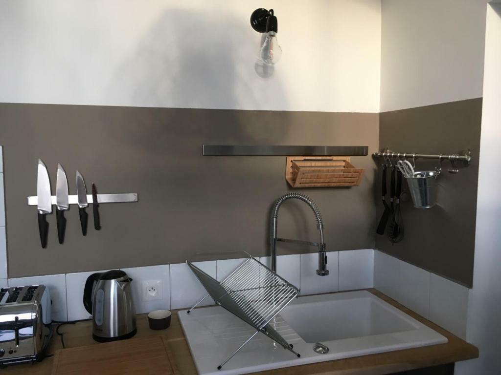 Gites Oustaou de Bourboul Grospierres Extérieur photo